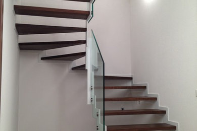 FERRO VETRO E LEGNO