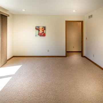 Diningroom Redesign & Stage