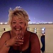 Lorraine Beasley's photo