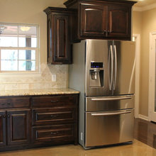 Flooring contrast to hard wood and backsplash