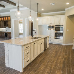 17360 Makawee Ct - Products