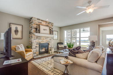Example of a transitional living room design in San Diego