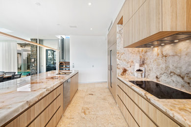 Inspiration for a contemporary kitchen in Sunshine Coast.