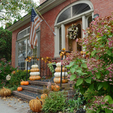Fall Foliage Tour: Leaf-Peeping Fun Through Vermont