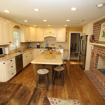 Traditional Kitchen Remodel in Naperville, IL