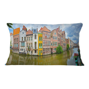 Designart CU9660-16-16-C Steering Wheel Sailboat Landscape Photography Throw Pillow 16