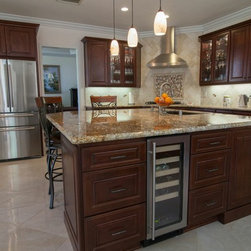 HomeCrest, Jamison, Maple, Sorrel - Kitchen Islands And Kitchen Carts