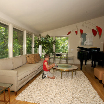 Renovated Modern Residence