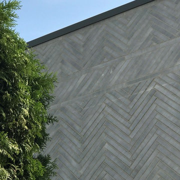 Villa in Hanglage