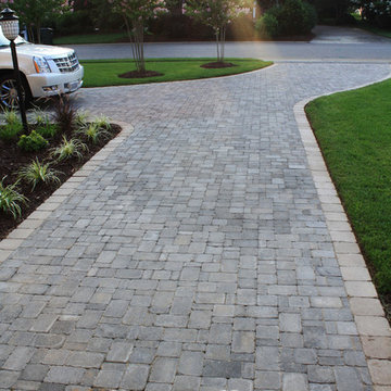 Abdelshaheed Residence Driveway