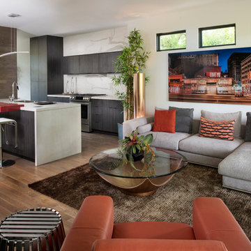 Sanders Modern