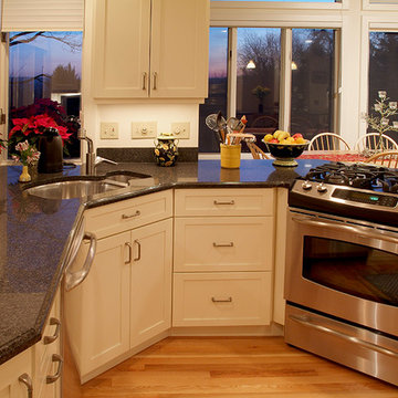Christian Hill Kitchen, Amherst