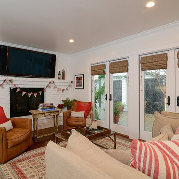 EQUESTRIAN CHRISTMAS FARMHOUSE