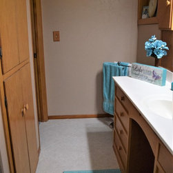 Alterna 16x16 Multistone White - Vinyl Flooring