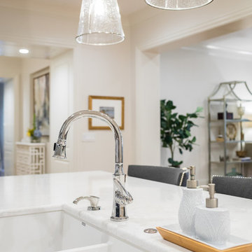 Bright Traditional Condo