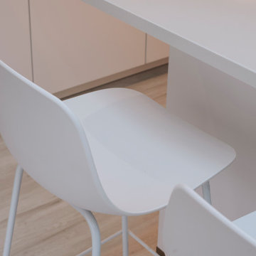 Dionne's kitchen, brilliant white