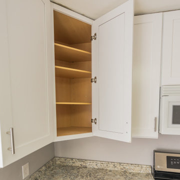 White Shaker Kitchen Cabinets