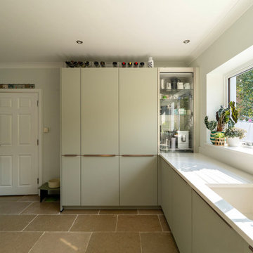Modern Jade Kitchen in Abingdon