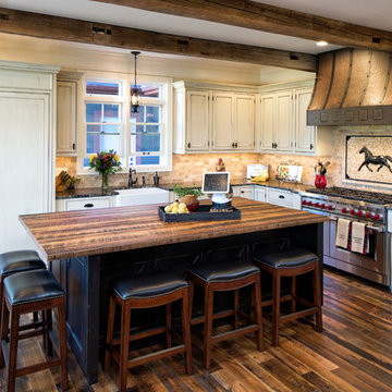 Weathered Antique Box Beams and Reclaimed White Oak Wood Flooring