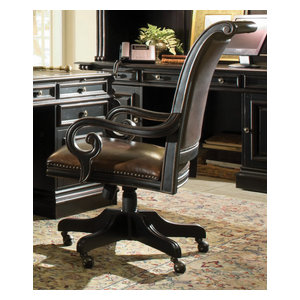 Hooker Furniture Telluride Wood Panel Executive Desk 563