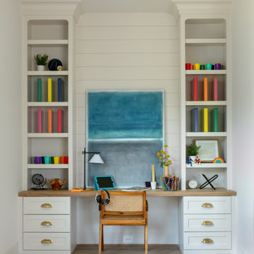 Custom Design | Build: Lake Kent Transitional