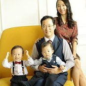 Min-Q Kim's photo