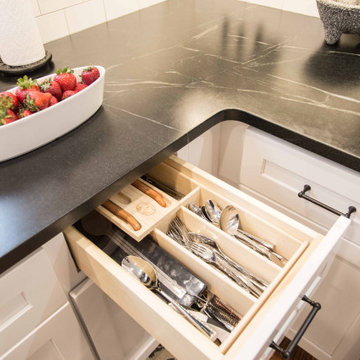 Counting the Cost of Kitchen Cabinets – Its More Than Just Price!