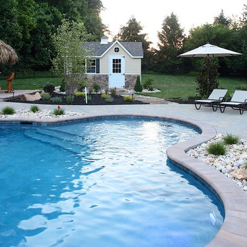 Tiki Bar Pool Plus