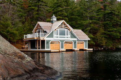 Luxury Boat Houses