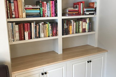 Custom Built-in Bookshelves