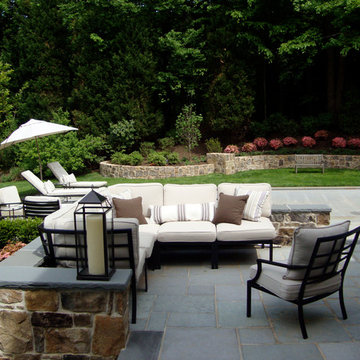 Western Maryland Wall Stone Retaining Wall with Flagstone Cap