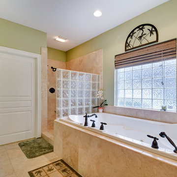 6042 Cambridge Pace, Florida
