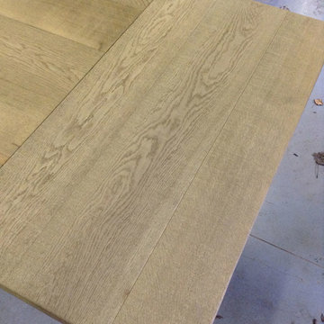 DESIREE DINING TABLE