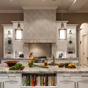 Kitchen Court - Sparkle & Shine