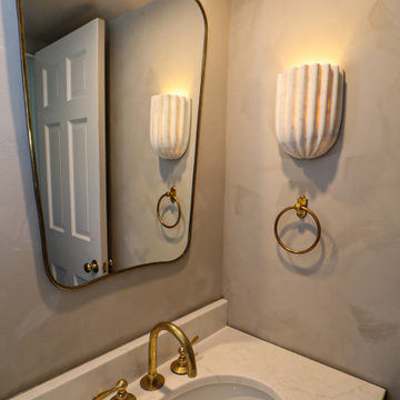 Cincinnati Kitchen, Powder Room, and Mud Room Design