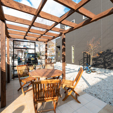 シックなクラシカルモダンテイストの空間が心地よい家/施工実例99