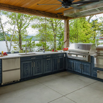Beautiful Blue Lake House Outdoor Kitchen