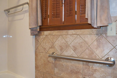 Decorative Grab Bars Actually Add Warmth to this Bathroom
