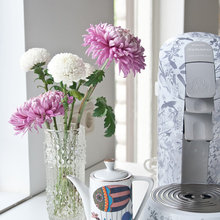 pretty flower arrangements