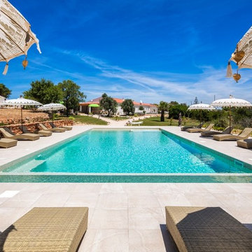 Piscinas ¡de sueño! con mosaico beige | Agua azul turquesa