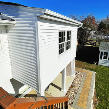 Port Jefferson--Addition, Portico & Side Carport