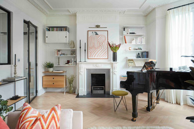 Inspiration for an eclectic home design remodel in London
