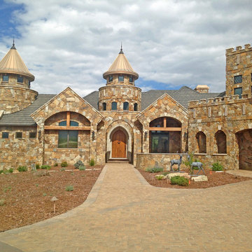 Impressive Architectural Style near Denver