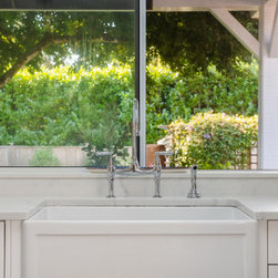 Extending the Inside, Outdoors - Kitchen Sinks