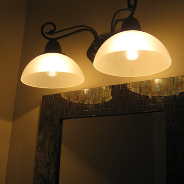 Powder Room (B-60)