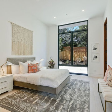 GR - Modern Hillside