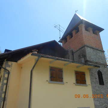Restauro di facciata di casale nel Casentinese