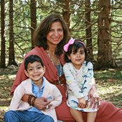Farah Valli's photo