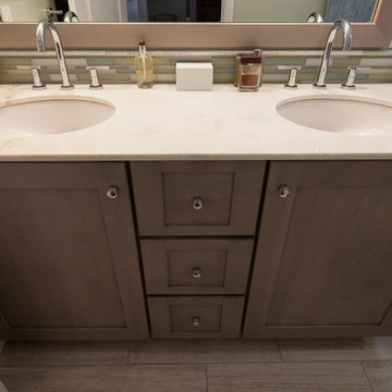 Lake House Getaway: Master Bath
