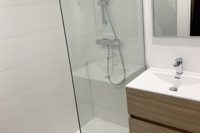 Transformation d'une salle de bain en douche